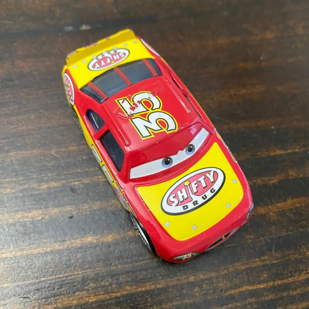 Disney Pixar Cars Shifty Drug Kevin Racingtire 35 Diecast‎ Piston Cup Racer Red